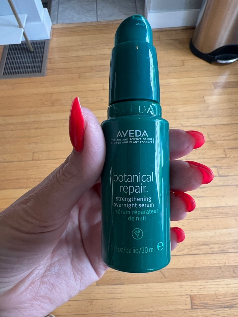 AVEDA Botanical Repair Strengthening Overnight Serum - Teal Bottle